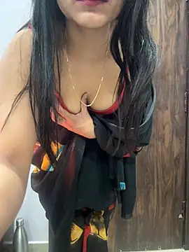 Snapshot of Beautiful_xxo chatting on 02.01.25 Beautiful xxo online show from 02.01.25