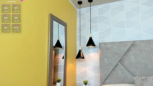 Sammy Fit  online show from 11.04.25