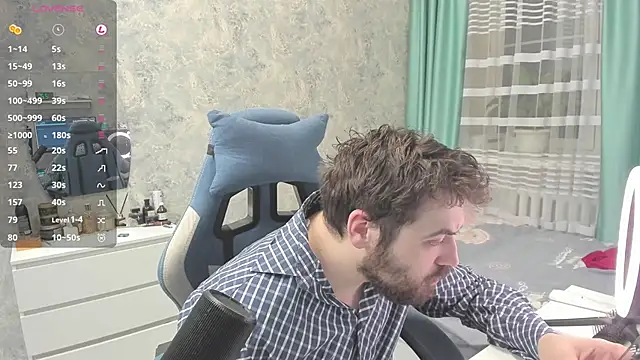 Morlaios online show from 12.24.24