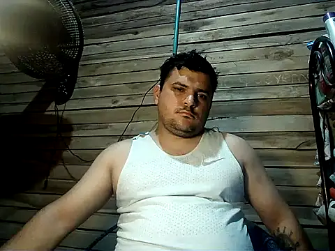 Snapshot of Arcangel_05 chatting on 03.28.26 Arcangel 05 online show from 03.28.26