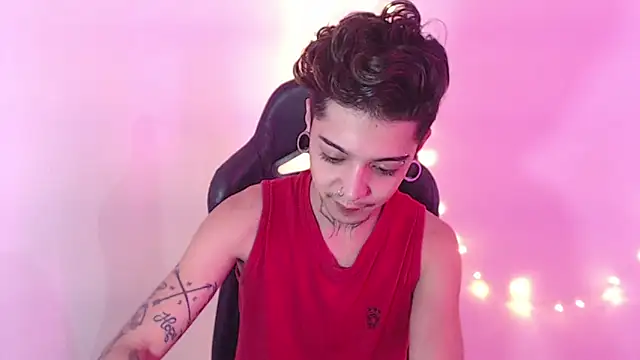 Snapshot of saad_man chatting on 01.15.25 saad man online show from 01.15.25