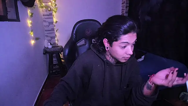 Snapshot of saad_man chatting on 11.07.25 saad man online show from 11.07.25