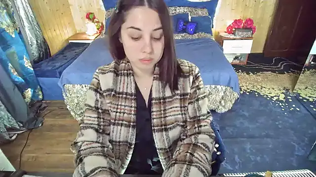 VanessaDoyle online show from 01.08.25