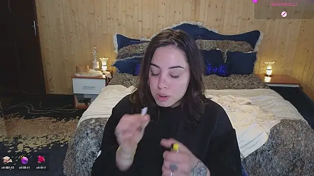 VanessaDoyle online show from 01.26.25