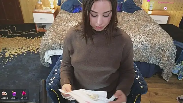 VanessaDoyle online show from 01.28.25