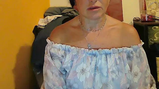 Snapshot of Althea_Love chatting on 09.25.25 Althea Love online show from 09.25.25