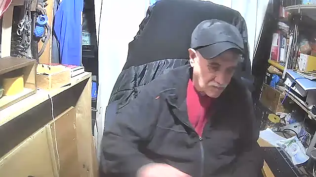 nonnomaturobisex online show from 01.28.25