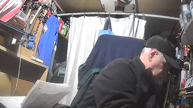 nonnomaturobisex online show from 01.29.25