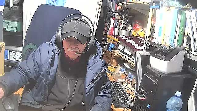 nonnomaturobisex online show from 02.07.25