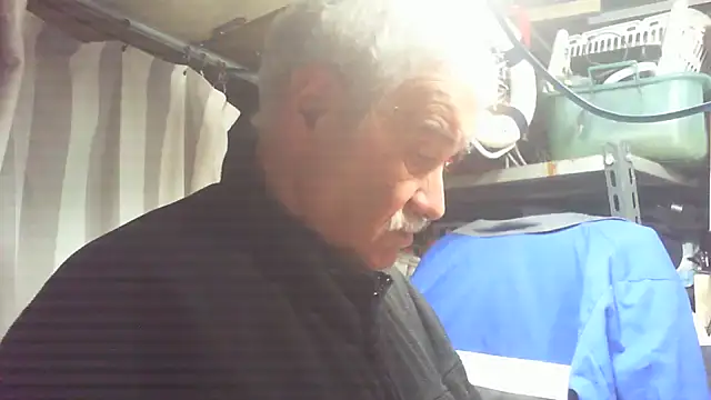 nonnomaturobisex online show from 03.12.26