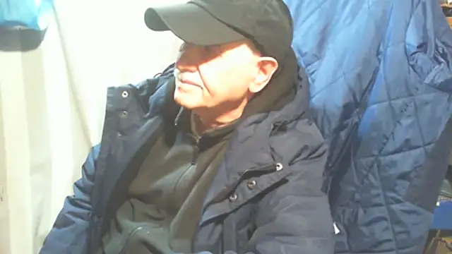 nonnomaturobisex online show from 04.01.26