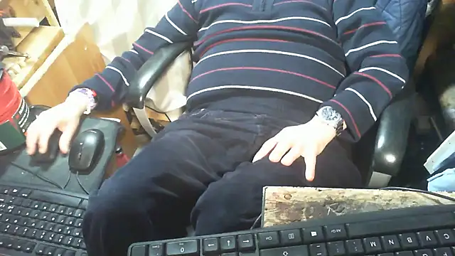 Snapshot of nonnomaturobisex chatting on 05.24.26 nonnomaturobisex online show from 05.24.26