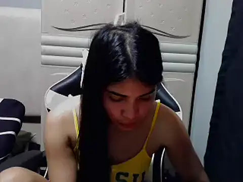 Miss unknown online show from 10.17.25