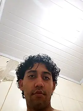 Snapshot of ojuhu7y chatting on 05.28.26 ojuhu7y online show from 05.28.26