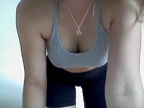 Snapshot of ocean_eyess_ chatting on 07.26.26 ocean eyess online show from 07.26.26