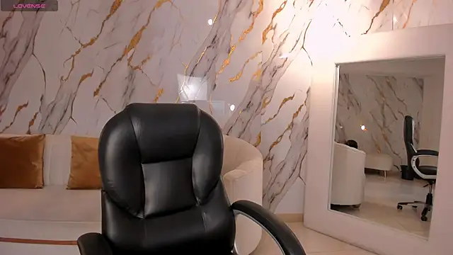 LexieWayne online show from 02.15.26