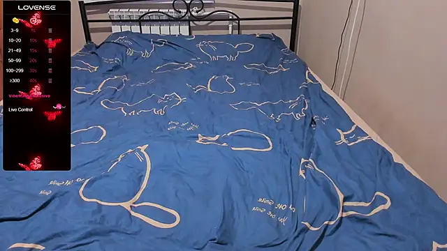 Snapshot of eva_zero chatting on 11.07.25 eva zero online show from 11.07.25