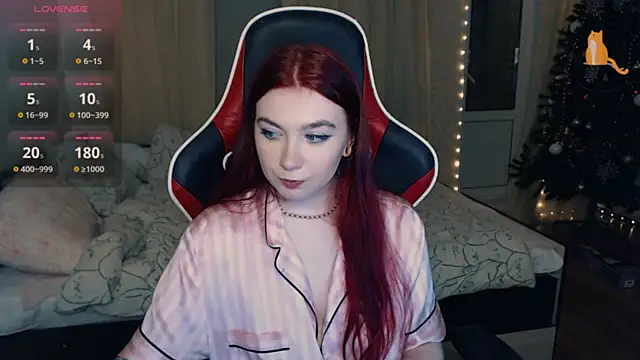 Cute lina online show from 12.25.24