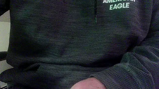 Snapshot of OralDesires2 chatting on 12.10.24 OralDesires2 online show from 12.10.24