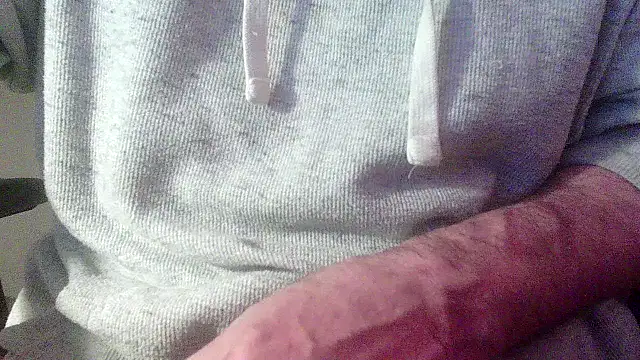 Snapshot of OralDesires2 chatting on 01.24.25 OralDesires2 online show from 01.24.25