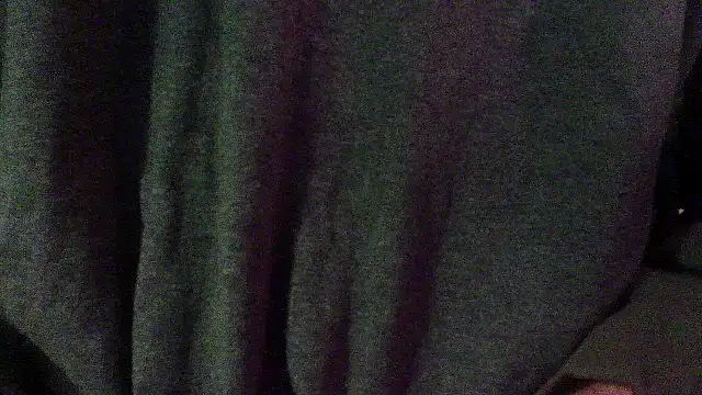 Snapshot of OralDesires2 chatting on 02.09.25 OralDesires2 online show from 02.09.25