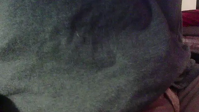 Snapshot of OralDesires2 chatting on 02.26.25 OralDesires2 online show from 02.26.25