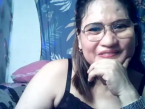 Snapshot of Amazing_Angel22 chatting on 04.14.26 Amazing Angel22 online show from 04.14.26