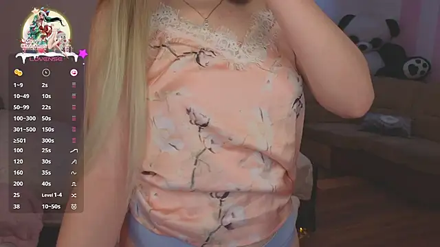 CyrilaPuff online show from 12.24.24