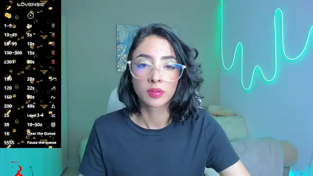 barbie scoth  online show from 10.10.25