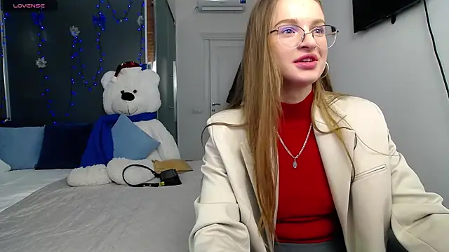 KateJonson online show from 01.06.25