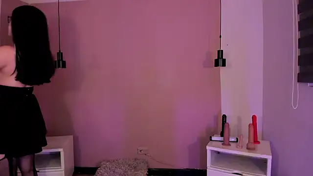  asami chieko  online show from 11.28.25