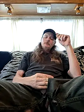 truckerlove69 online show from 06.05.26