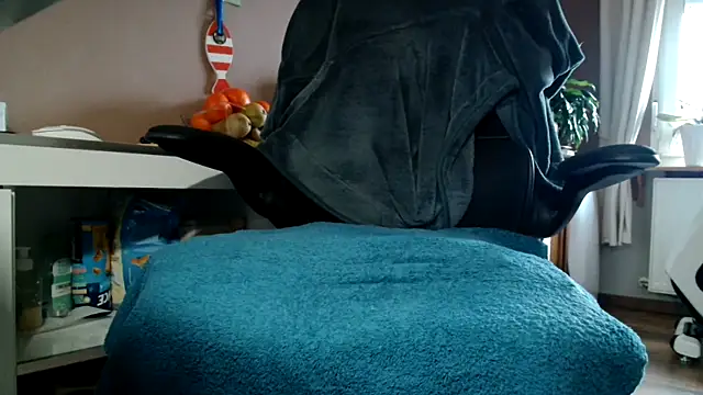 Snapshot of suedel65 chatting on 09.23.25 suedel65 online show from 09.23.25