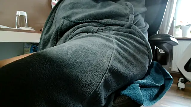 Snapshot of suedel65 chatting on 10.07.25 suedel65 online show from 10.07.25