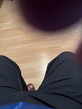 Snapshot of suedel65 chatting on 11.02.25 suedel65 online show from 11.02.25