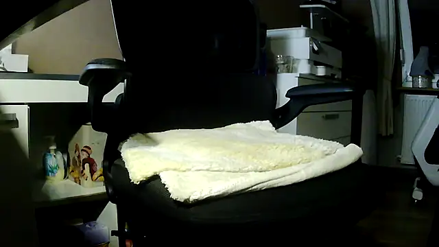 suedel65 online show from 01.14.26