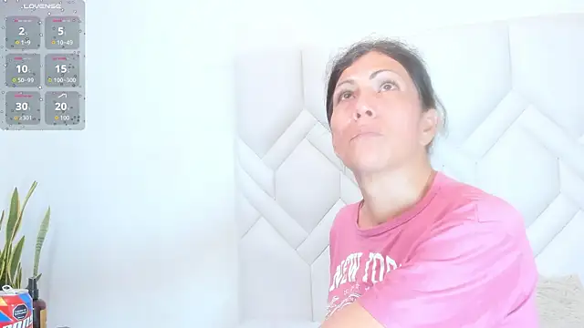 Cleopatra Trans online show from 04.01.26