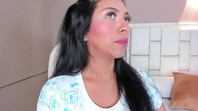  BunnyNaugthy online show from 10.07.25