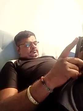 Desi Londa 143 online show from 10.27.25