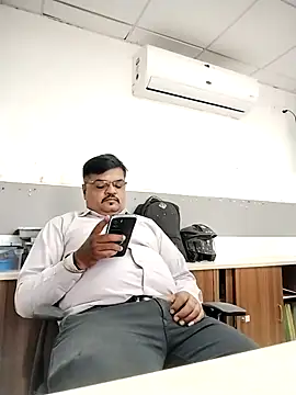 Desi Londa 143 online show from 12.05.25