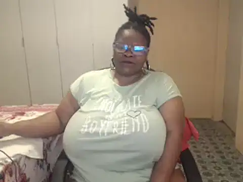 sweetnoziexx online show from 11.29.25