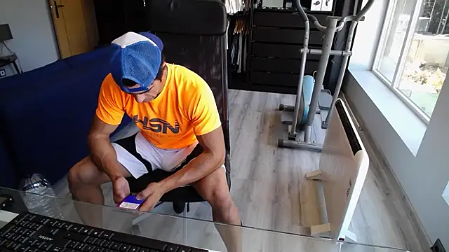 samricci21 online show from 10.11.25