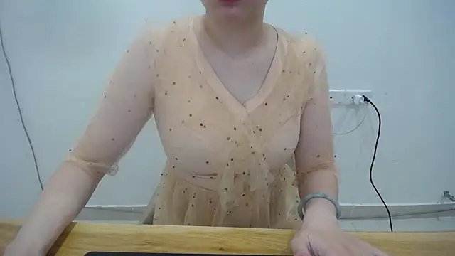 Snapshot of Leiershery chatting on 09.26.25 Leiershery online show from 09.26.25