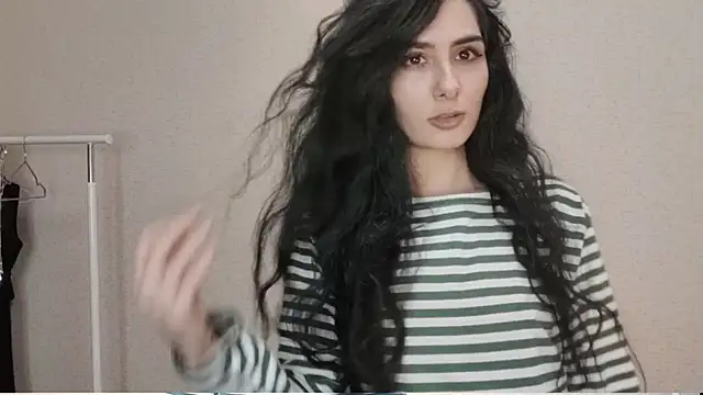 Snapshot of The_Blacksphinxxx chatting on 11.14.25 The Blacksphinxxx online show from 11.14.25