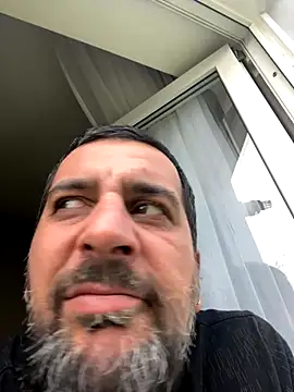 Snapshot of TigerOne19 chatting on 10.27.25 TigerOne19 online show from 10.27.25