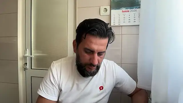 Snapshot of TigerOne19 chatting on 06.16.26 TigerOne19 online show from 06.16.26