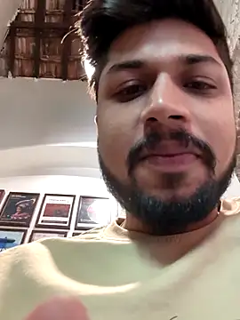 Snapshot of _IRRESISTIBLE_ chatting on 05.24.26 IRRESISTIBLE online show from 05.24.26