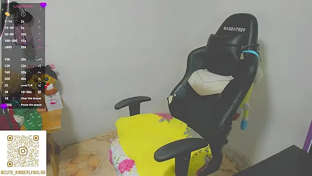 Kim Wexler online show from 12.04.25