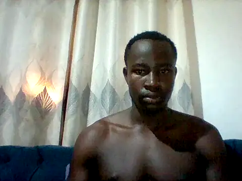 Snapshot of mclntz_bbc chatting on 06.18.26 mclntz bbc online show from 06.18.26
