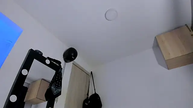 Snapshot of Samuel_Suarez chatting on 10.07.25 Samuel Suarez online show from 10.07.25